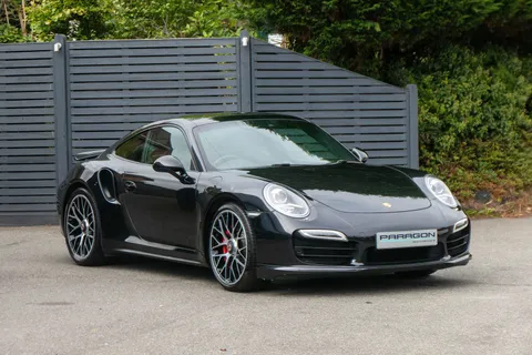 Porsche 911 Turbo — photo 3 of 39
