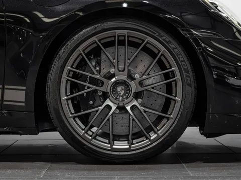 Porsche 911 Turbo S (992.2) 4