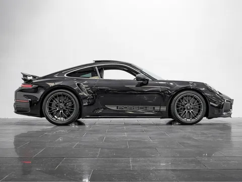 Porsche 911 Turbo S (992.2) 5
