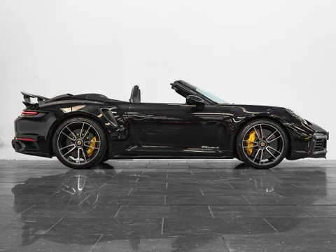 Porsche 911 Turbo S Cabriolet — photo 4 of 13