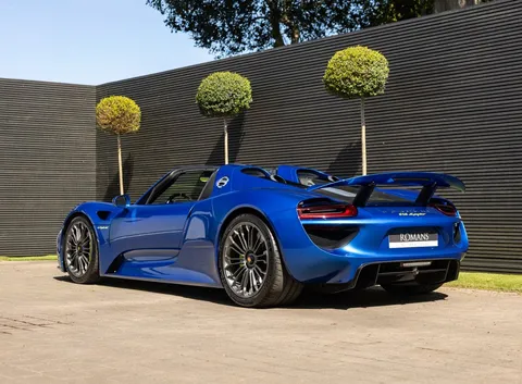 Porsche 918 Spyder — photo 5 of 56