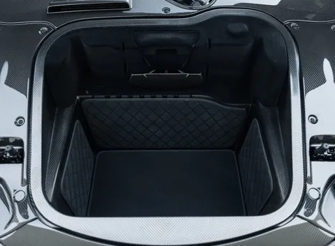 Porsche 918 Spyder — photo 2 of 66