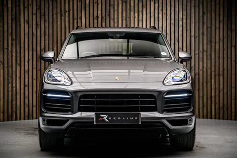 Porsche Cayenne — photo 5 of 39