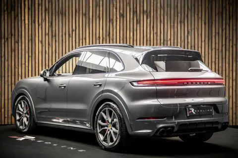 Porsche Cayenne S 3