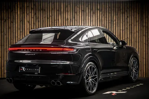Porsche Cayenne S — photo 4 of 46