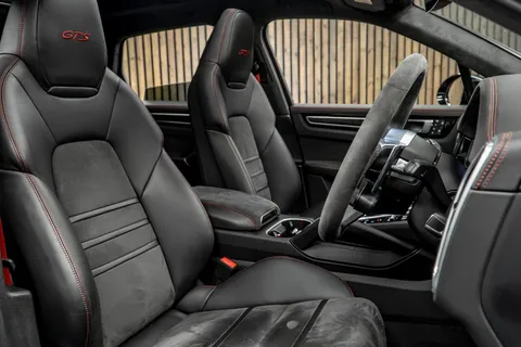 Porsche Cayenne GTS — photo 2 of 48