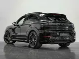 Porsche Cayenne E-Hybrid thumbnail