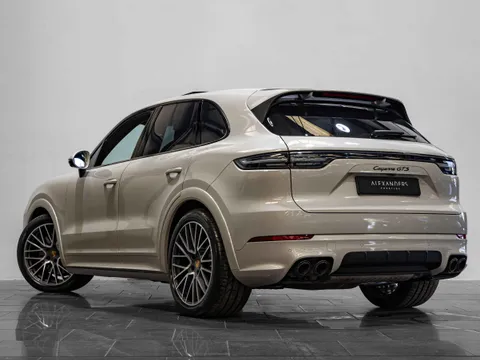 Porsche Cayenne GTS — photo 4 of 12