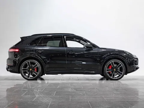 Porsche Cayenne GTS — photo 3 of 11