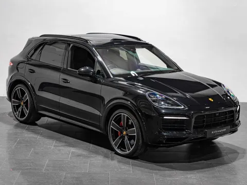 Porsche Cayenne GTS — photo 5 of 11