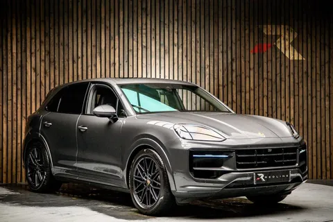 Porsche Cayenne GTS 1