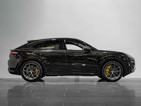 Porsche Cayenne GTS Coupe — photo 3 of 13