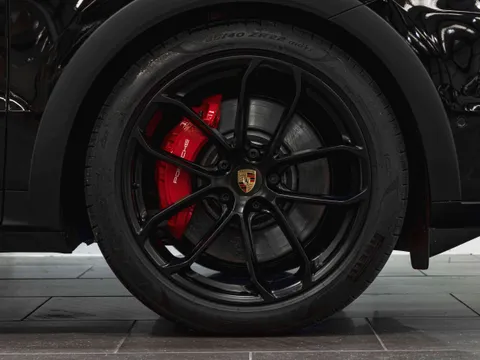 Porsche Cayenne GTS Coupe 5