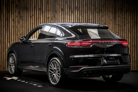 Porsche Cayenne Platinum Edition 3