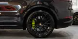 Porsche Cayenne Turbo S E-Hybrid Coupe thumbnail