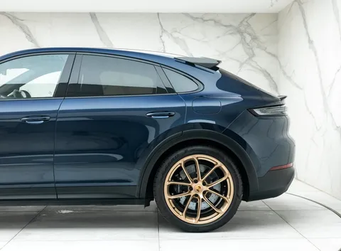 Porsche Cayenne Turbo E-Hybrid Coupe GT Package — photo 2 of 44