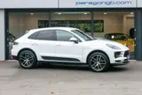 Porsche Macan thumbnail