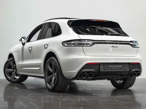 Porsche Macan 2