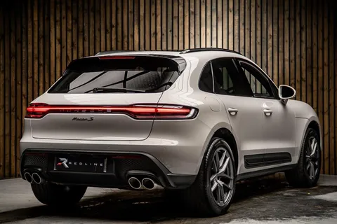 Porsche Macan S — photo 4 of 48
