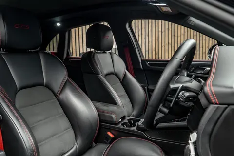 Porsche Macan GTS 2