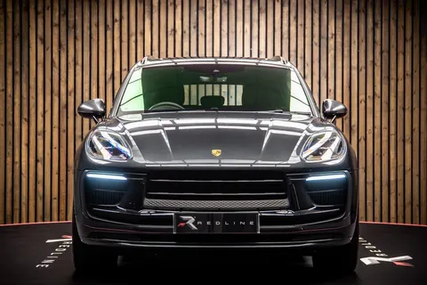 Porsche Macan GTS 5