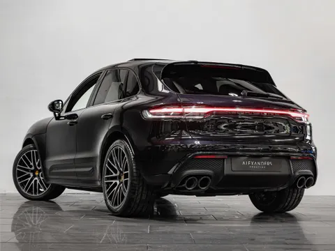 Porsche Macan GTS — photo 2 of 15