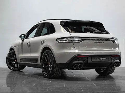 Porsche Macan GTS 2