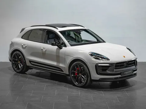 Porsche Macan GTS 5