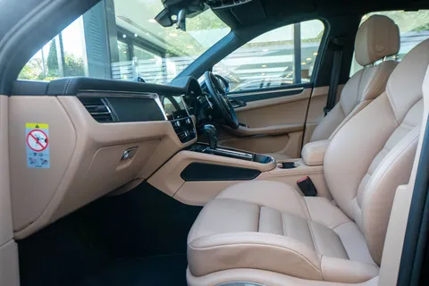 Porsche Macan GTS — photo 3 of 30