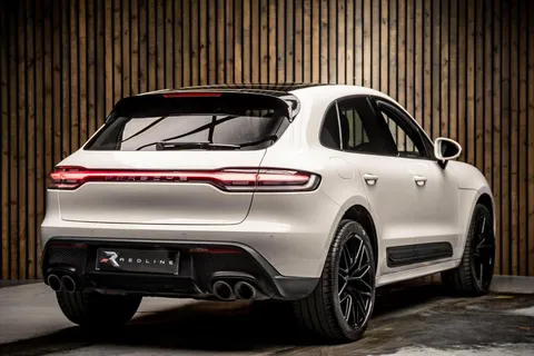 Porsche Macan T — photo 4 of 46