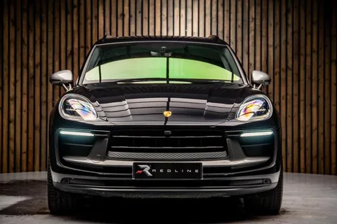 Porsche Macan T — photo 5 of 46