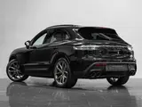Porsche Macan S thumbnail