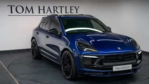 Porsche Macan S 3
