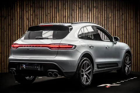 Porsche Macan S 4