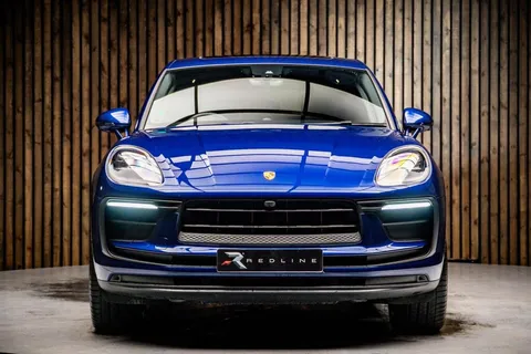 Porsche Macan T 5