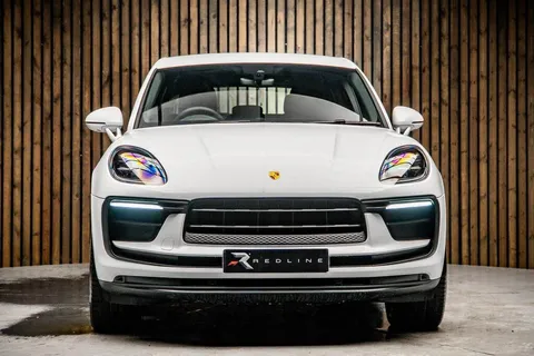 Porsche Macan T — photo 5 of 44