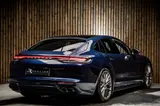 Porsche Panamera 4 E-Hybrid Platinum Edition thumbnail