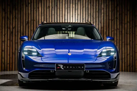 Porsche Taycan 4 Cross Turismo — photo 5 of 43