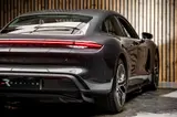 Porsche Taycan Performance 79.2kWh thumbnail