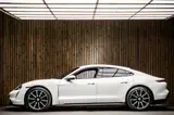 Porsche Taycan Performance 79.2kWh thumbnail
