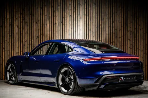 Porsche Taycan Turbo Performance Plus 93.4kWh — photo 3 of 43