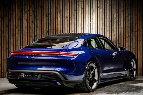 Porsche Taycan Turbo Performance Plus 93.4kWh — photo 4 of 43