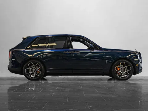 Rolls-Royce Cullinan Black Badge — photo 4 of 14