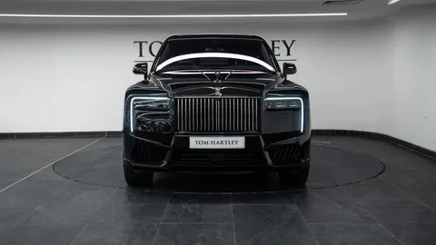 Rolls-Royce Cullinan Series II Black Badge — photo 2 of 42