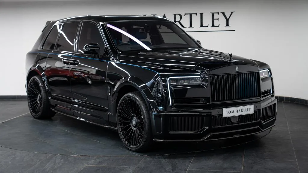 Rolls-Royce Cullinan Series II Urban Widetrack for sale — main photo