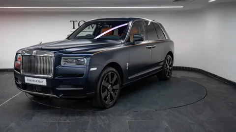 Rolls-Royce Cullinan V12 — photo 3 of 32