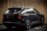 Rolls-Royce Cullinan thumbnail