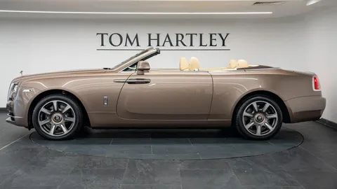 Rolls-Royce Dawn — photo 4 of 34