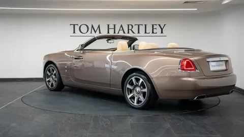 Rolls-Royce Dawn — photo 5 of 34