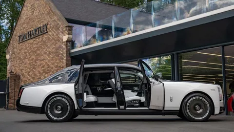Rolls-Royce Phantom EWB Centenary Private Collection 5